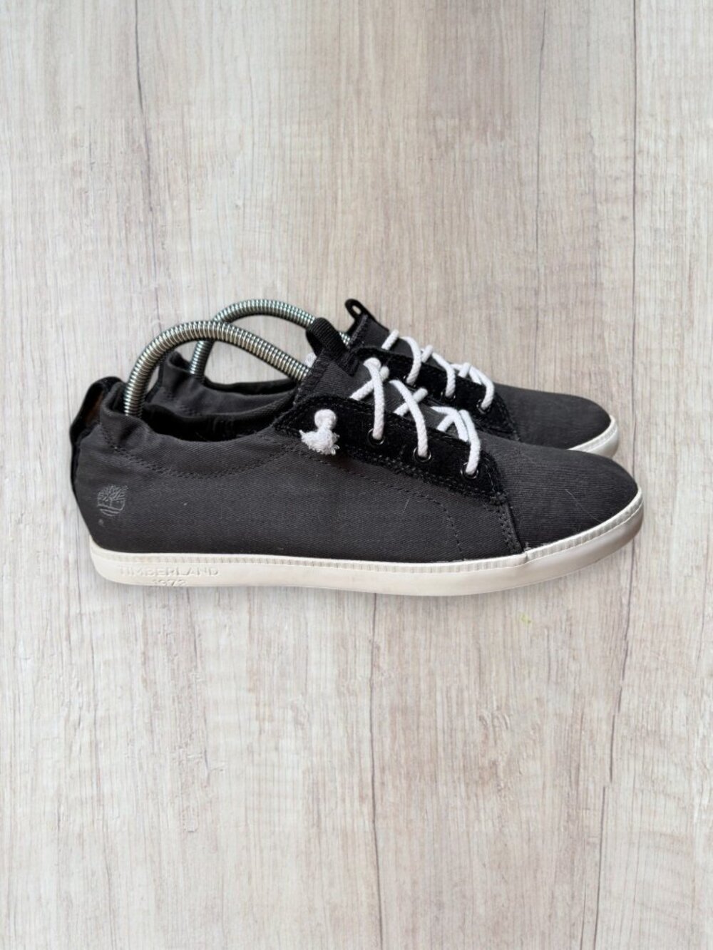 Timberland Black Canvas Sneakers Women’s 9.5 Earthkeepers Casual Comfort 9.5